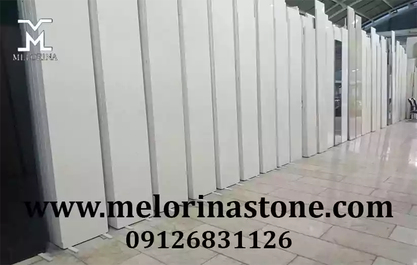 مزایای تراورتن سفید بی موج عباس آباد